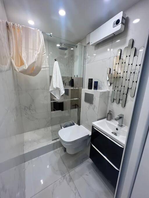 Maison Appartement Triplex Avec Jacuzzi Et Sauna Saint-Etienne  Esterno foto